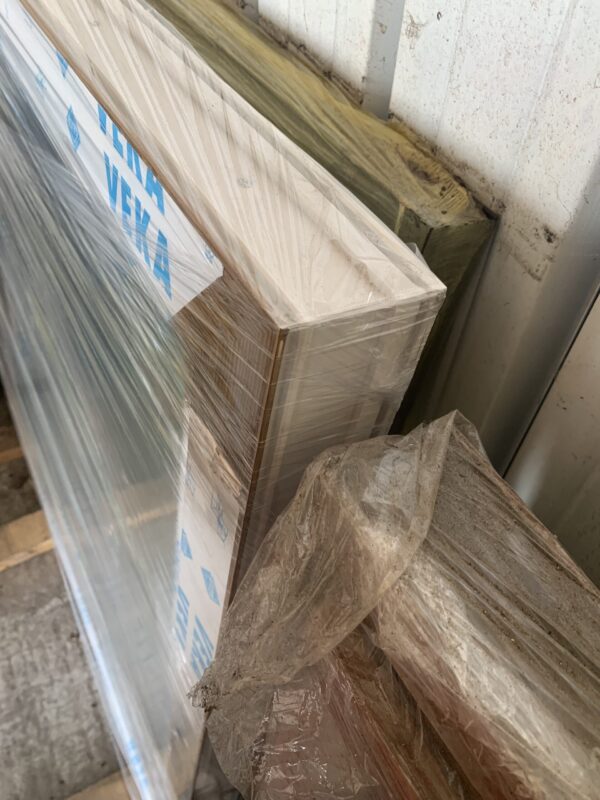 Finestra in PVC Effeto Legno, VEKA - Image 4