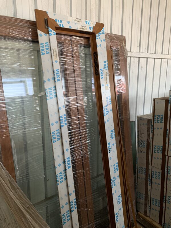Finestra in PVC Effeto legno senza vetro VEKA - Image 2